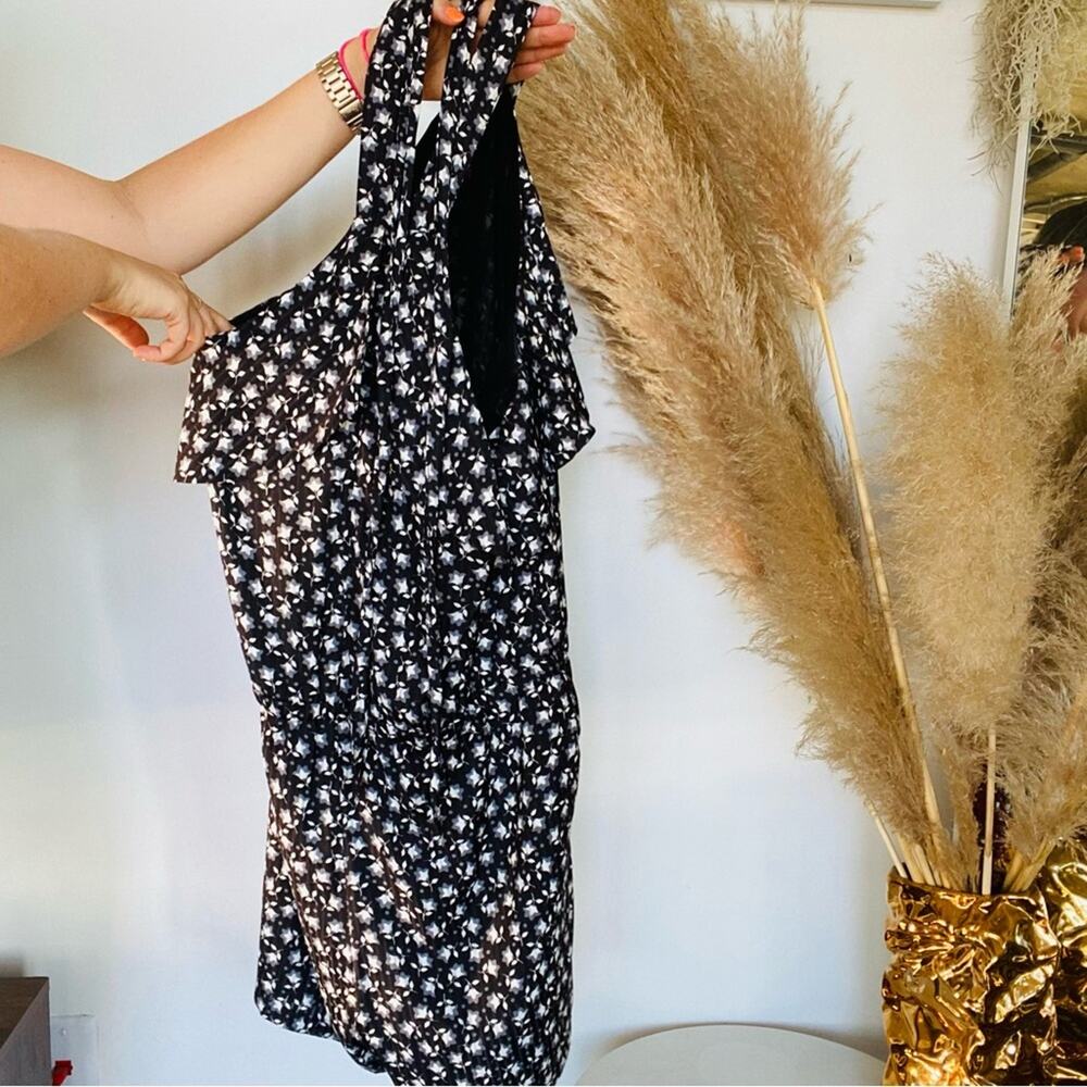 ANN TAYLOR LOFT Black White Floral Print Ruffle Shorts Tie Tank Top Romper  M - Picture 5 of 12
